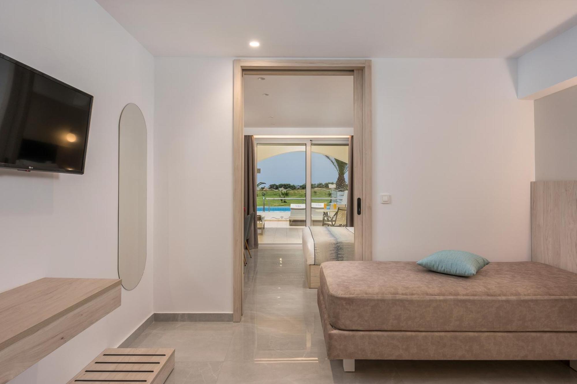 Vantaris Palace Paralia Kourna Exteriör bild