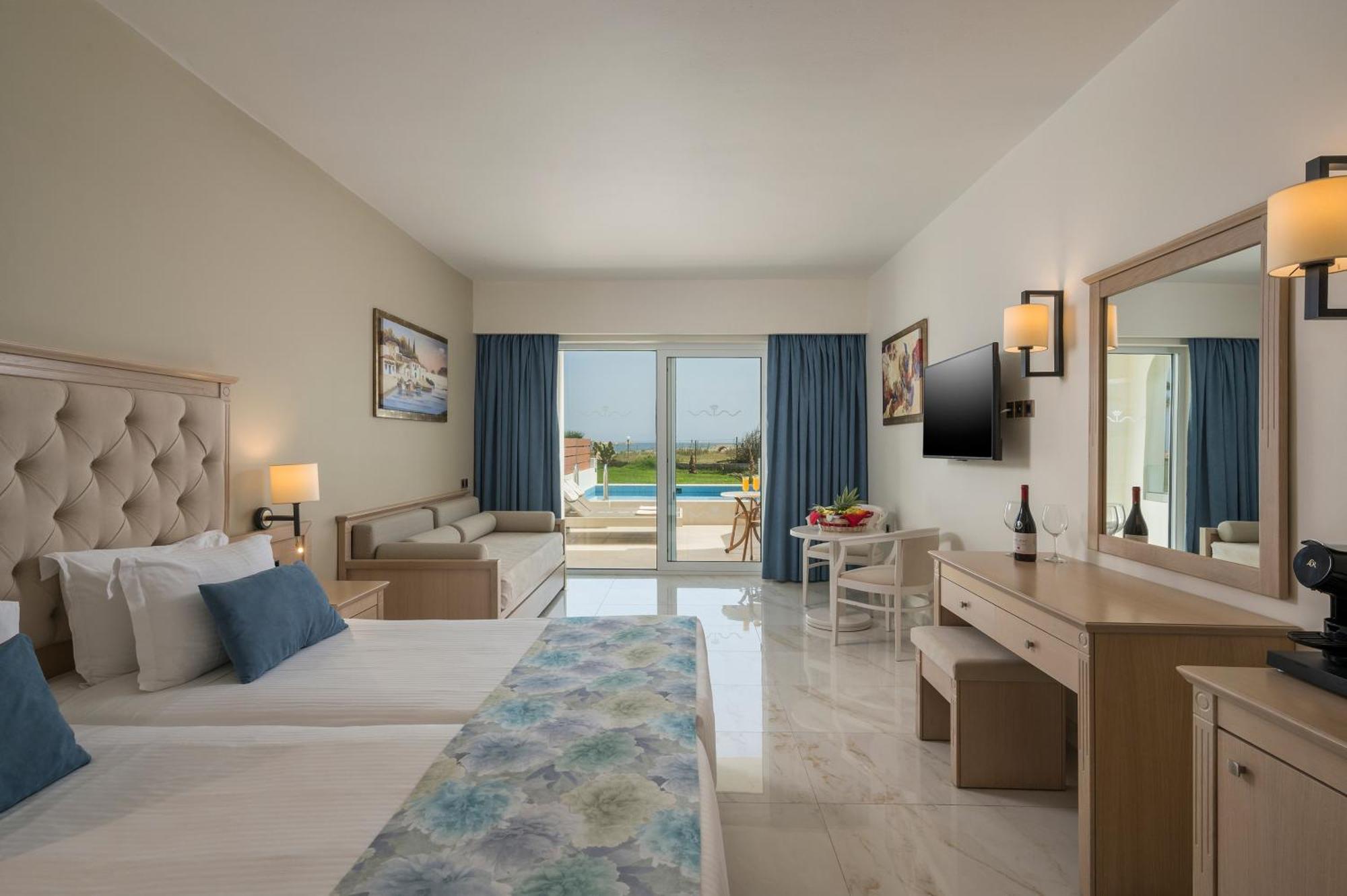 Vantaris Palace Paralia Kourna Exteriör bild