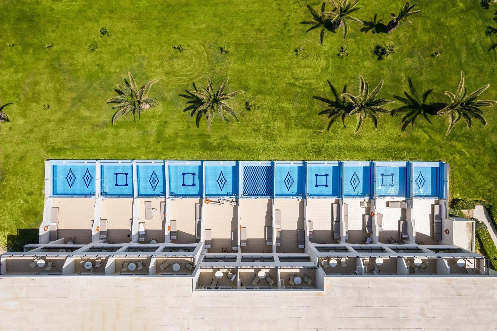 Vantaris Palace Paralia Kourna Exteriör bild