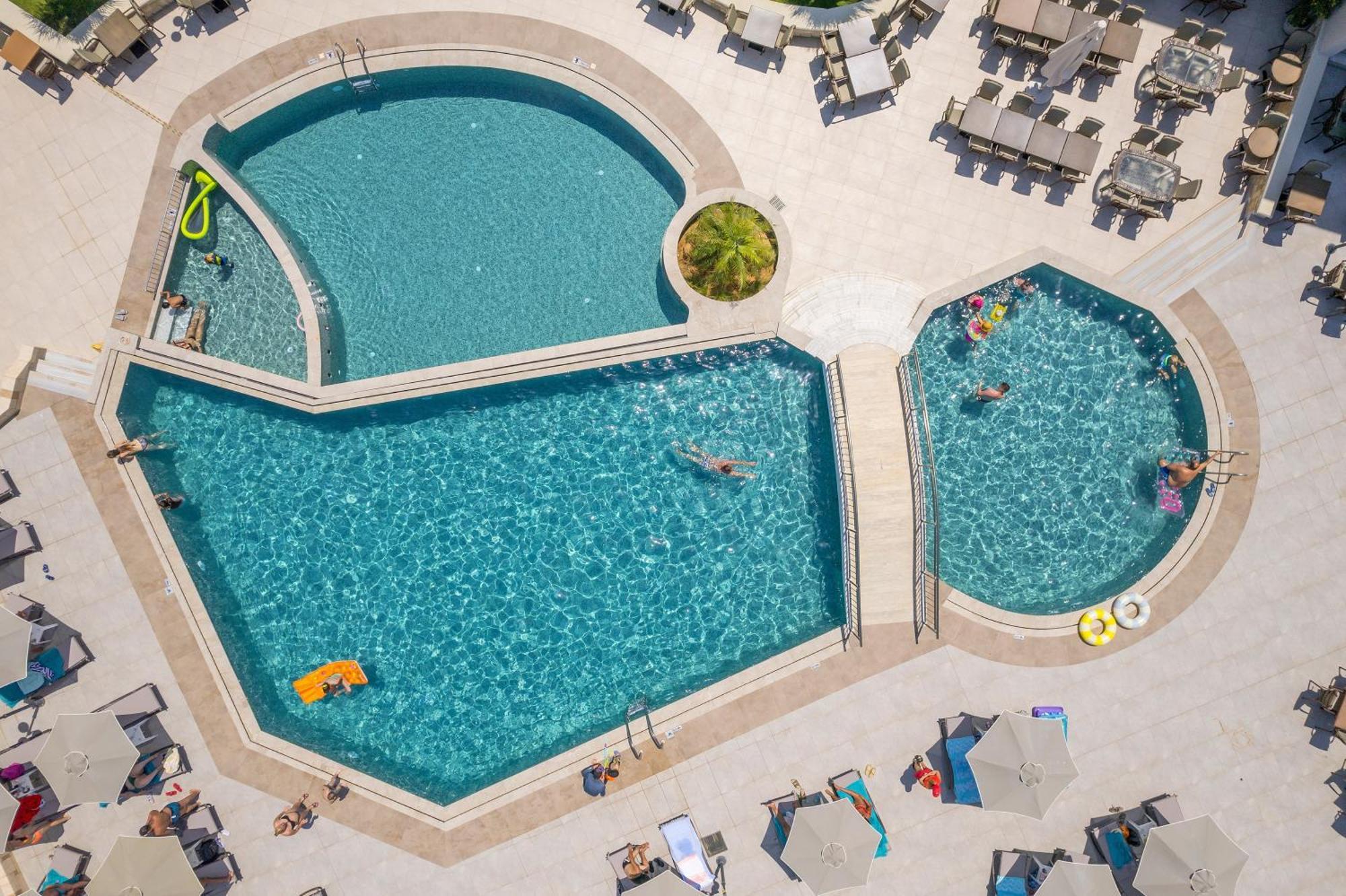 Vantaris Palace Paralia Kourna Exteriör bild